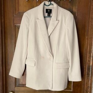 House of Harlow 1960 oversized blazer, cream color, size L, great condition